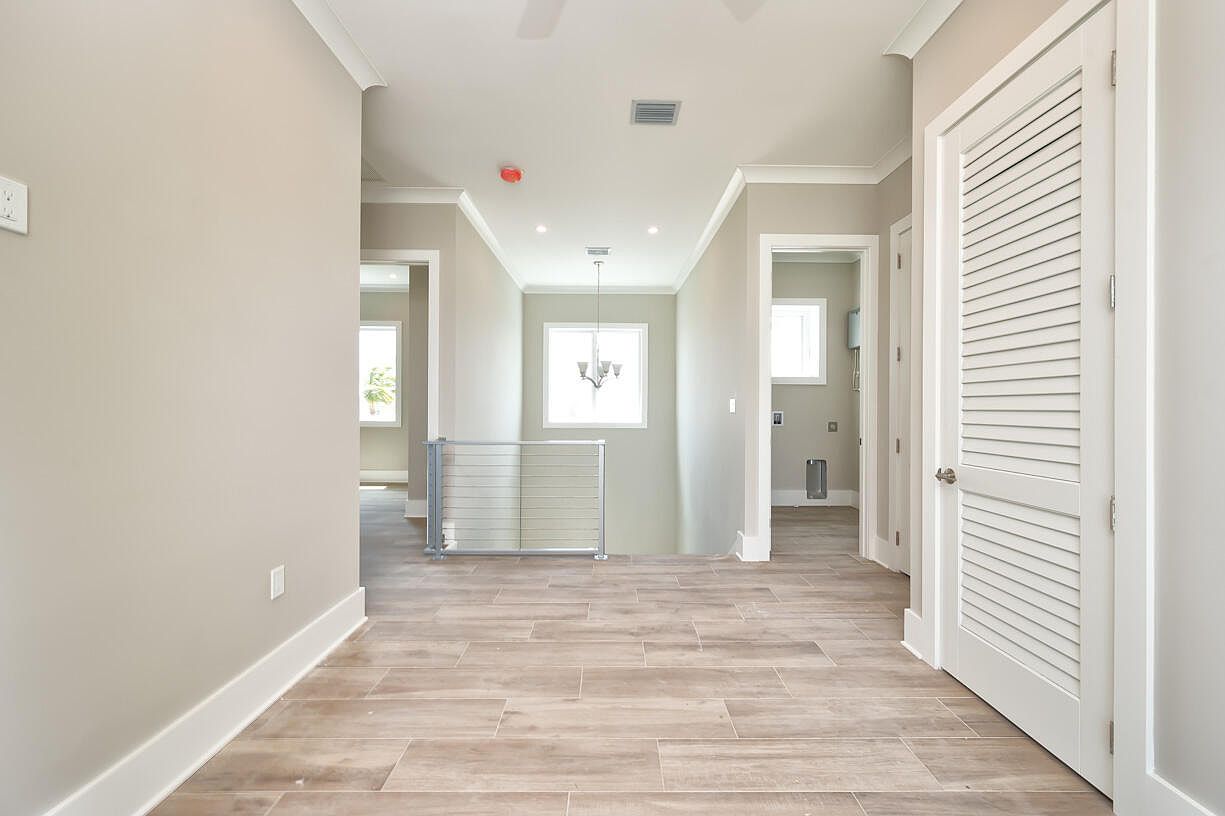 927 Gulf Drive15
